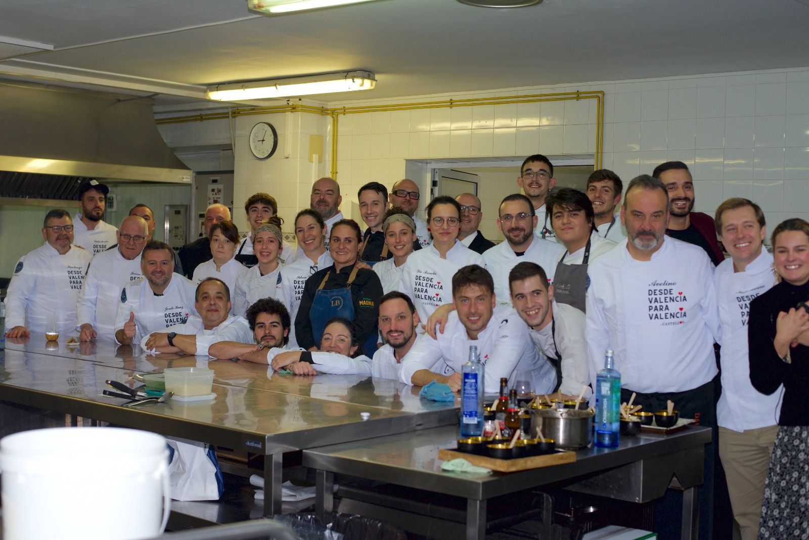 FOTOS | Cena solidaria &#039;Desde Valencia para Valencia&#039;