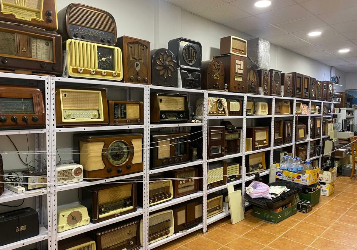 Las radios de Vicente Tarazona.