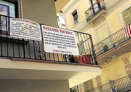 Protesta contra los pisos turísticos en Barcelona.