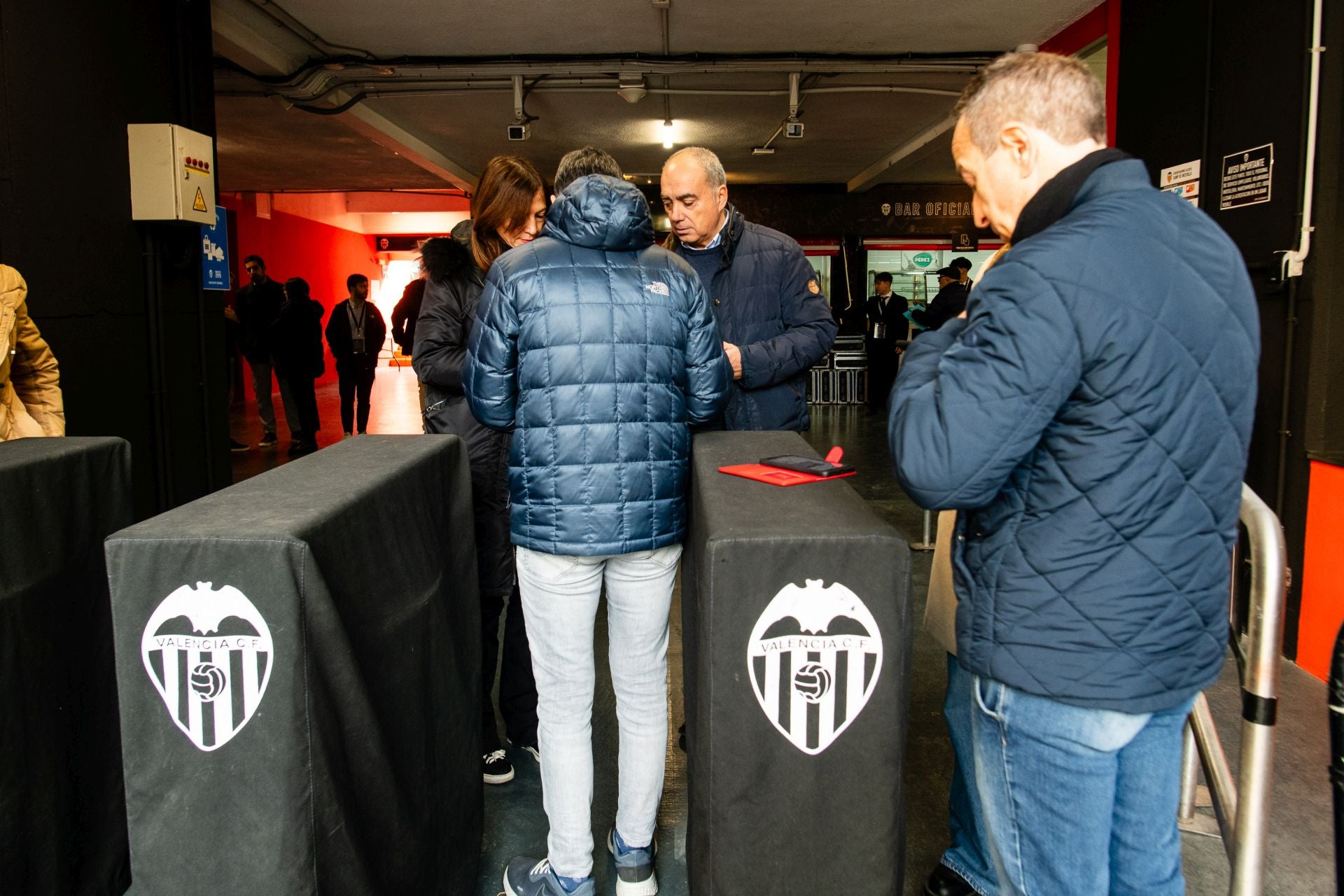 Tensión en la junta de accionistas del Valencia CF