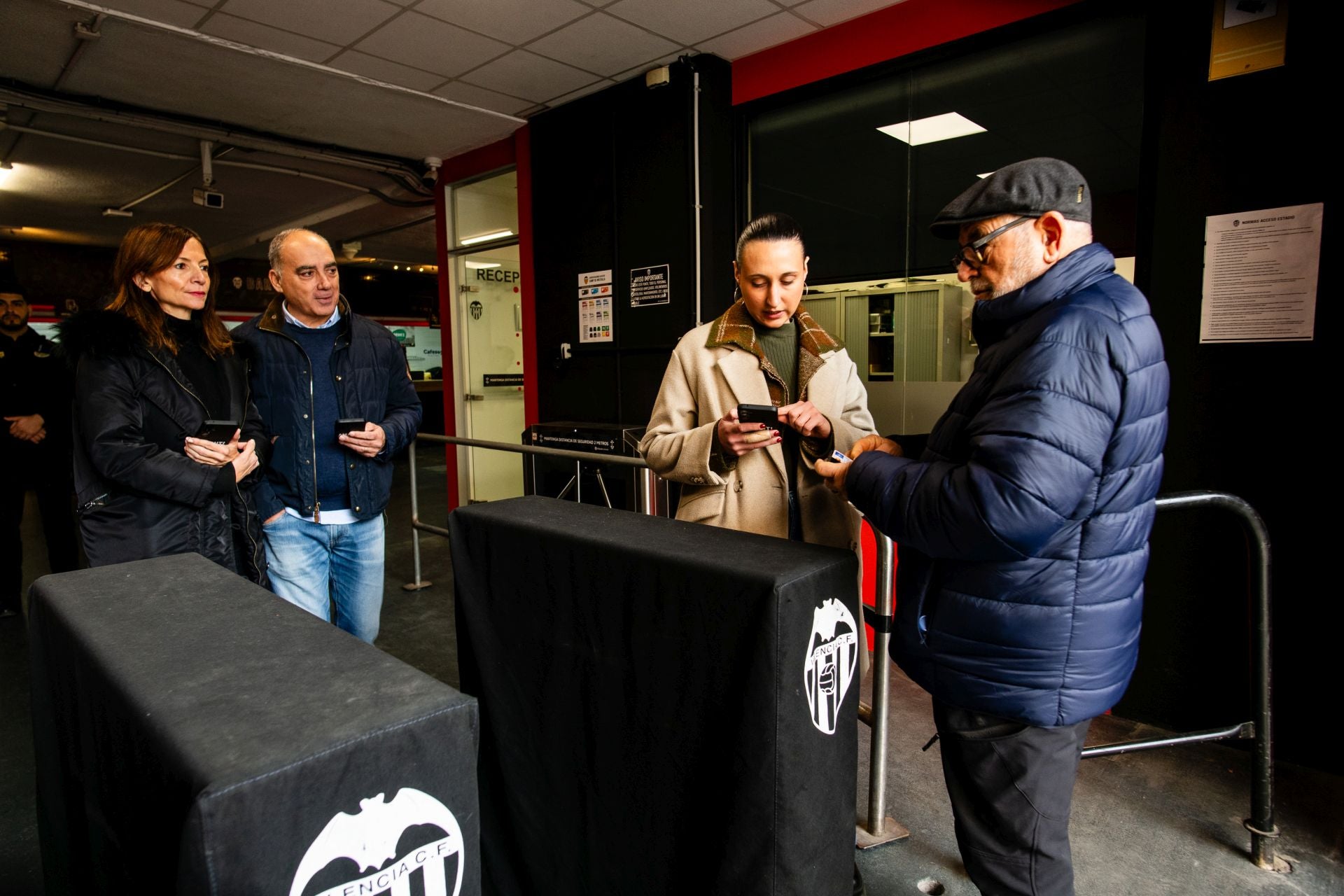 Tensión en la junta de accionistas del Valencia CF