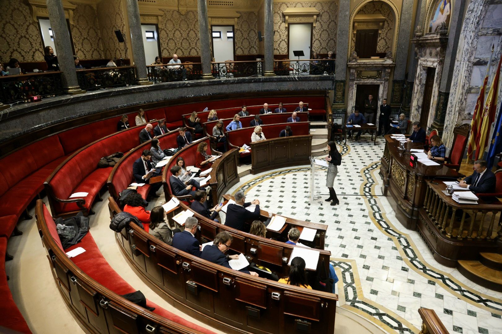 El pleno del Ayuntamiento de Valencia, en imágenes