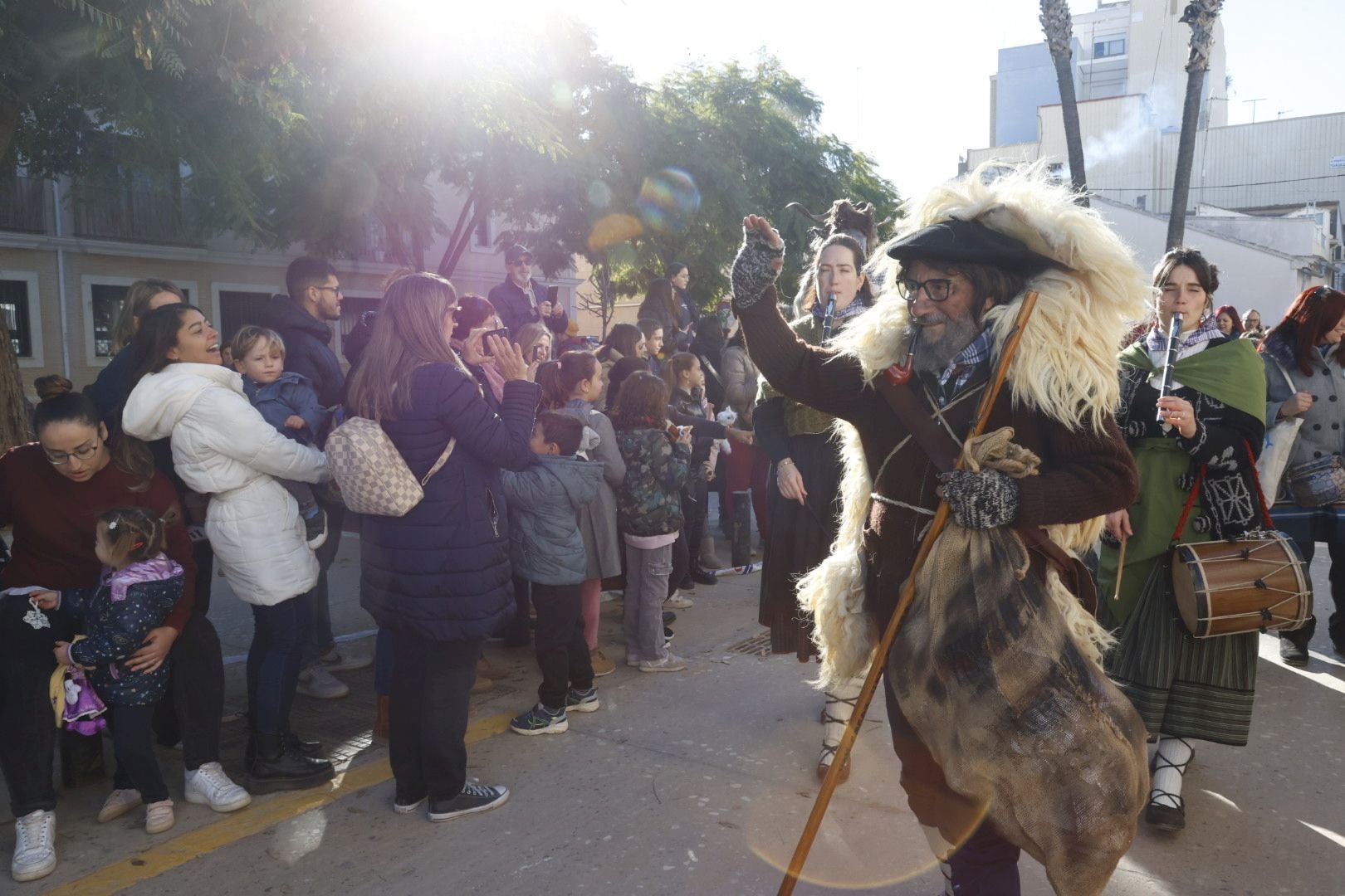 Fotos de la llegada del Olentzero a Massanassa