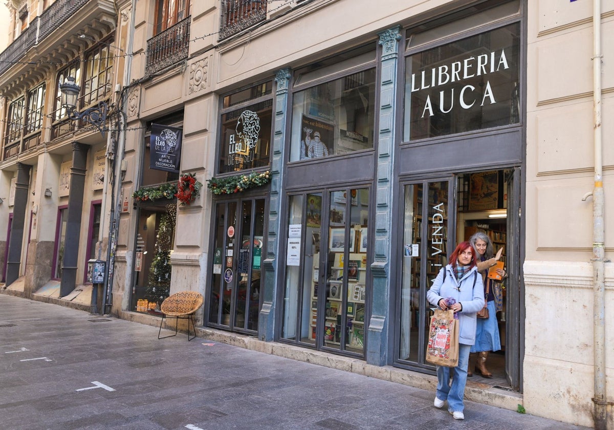 La librería Auca de Valencia, situada en la Plaza de la Merced de la ciudad.