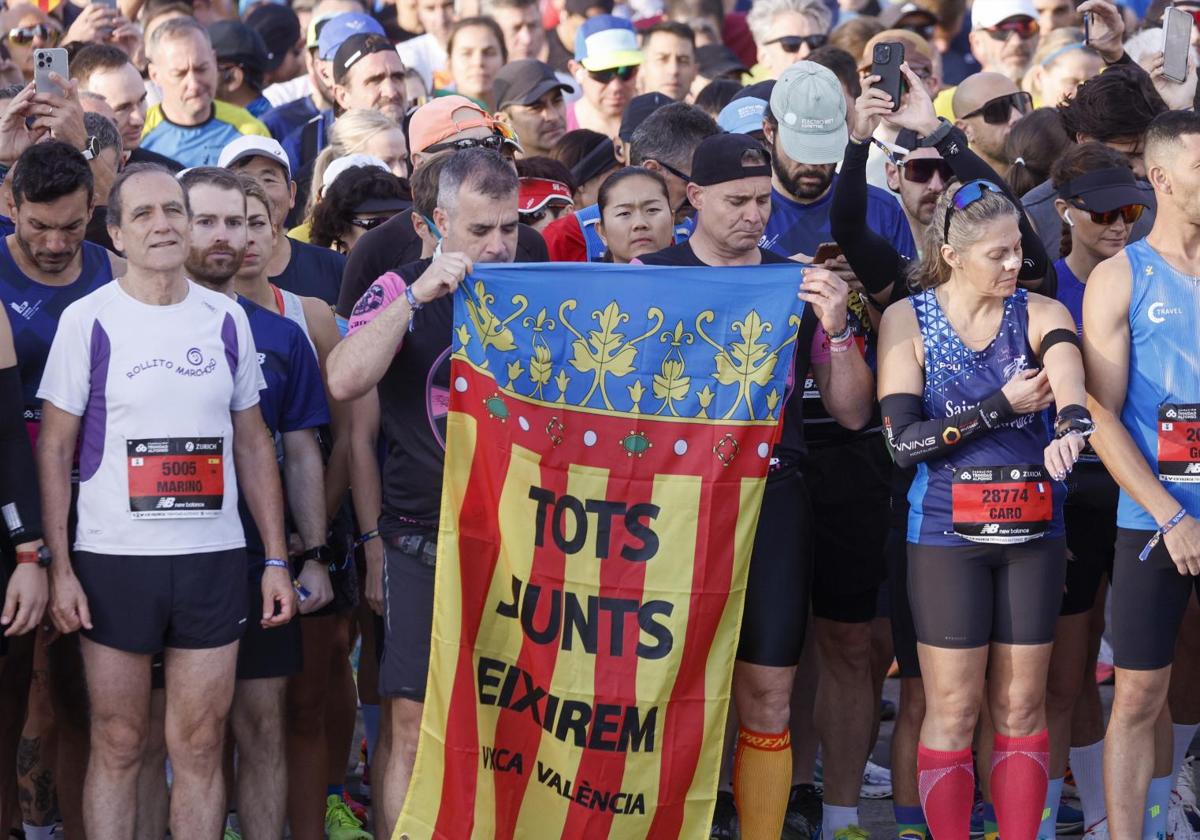 Participantes del Maratón Valencia Trinidad Alfonso Zurich 2024, en una salida.