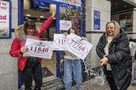 Celebración de un premio de lotería.