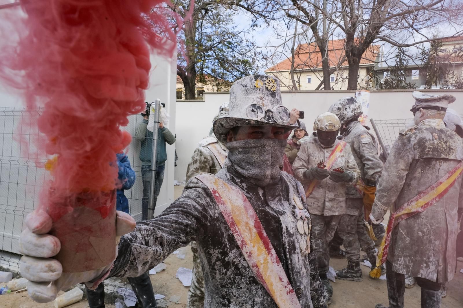 FOTOS | La batalla de els enfarinats vuelve a IBI