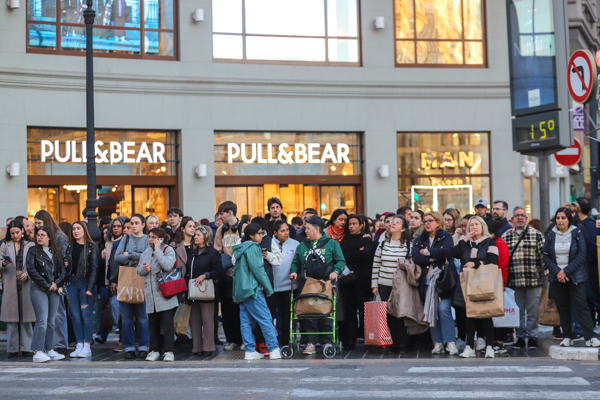 Compras navideñas y tardeo este sábado en Valencia