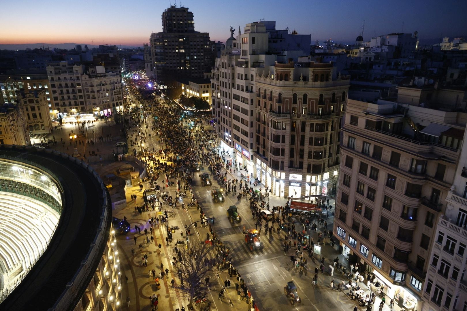 FOTOS | Tercera manifestación en Valencia contra la gestión política de la dana