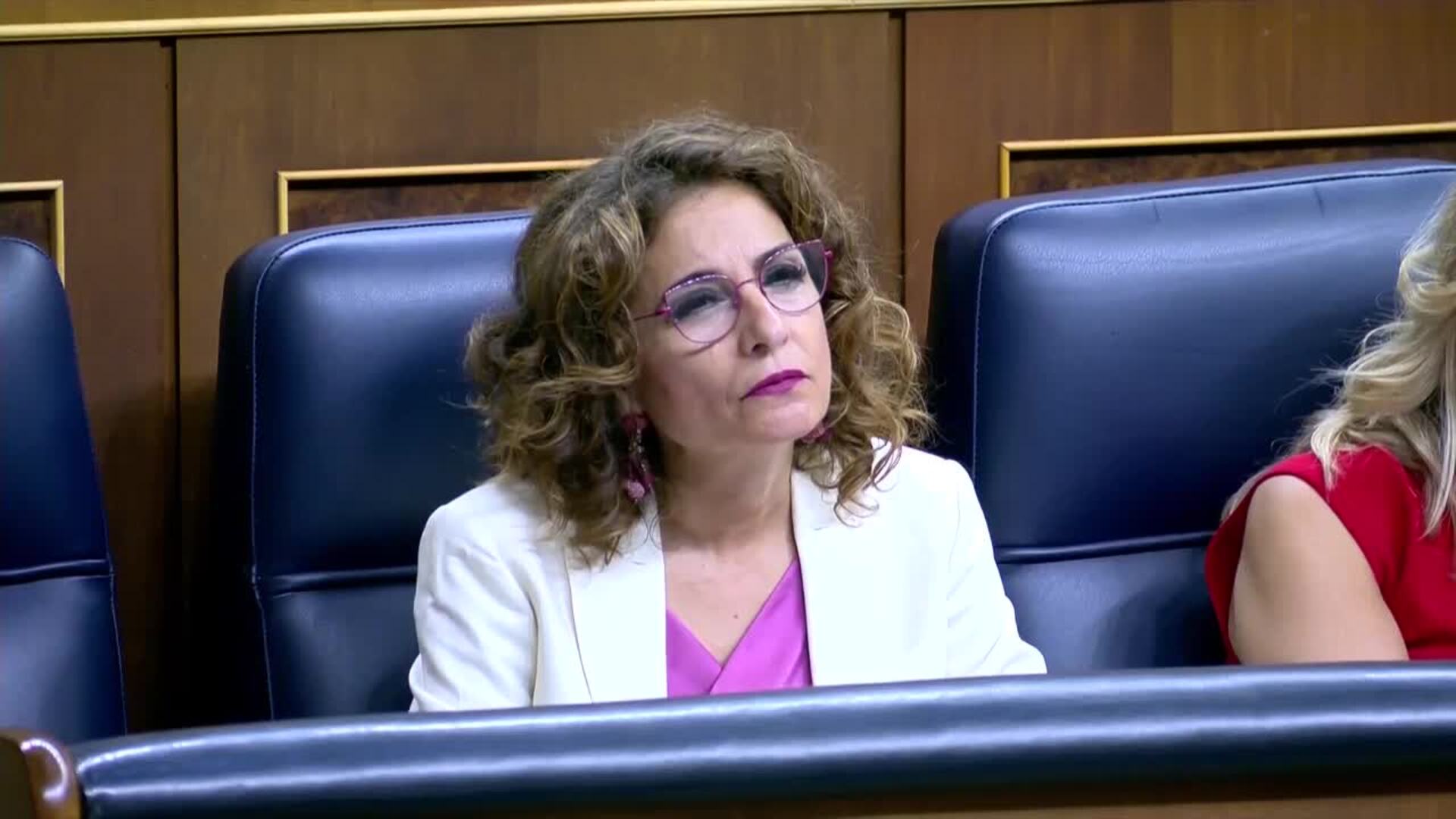 Nuevo cruce de reproches entre Gobierno y oposición en el pleno del ...