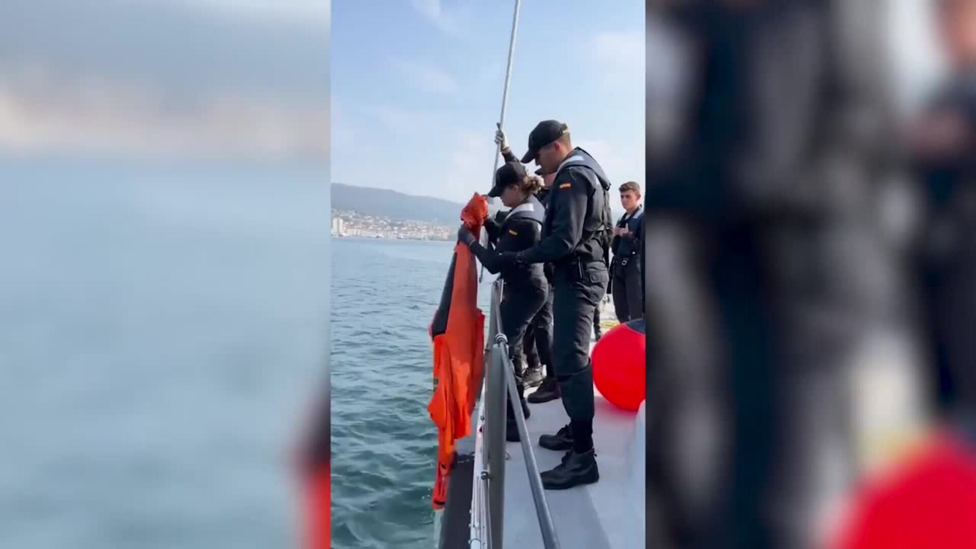La Princesa Leonor, atenta sonriente e integrada en sus primeras maniobras en alta mar