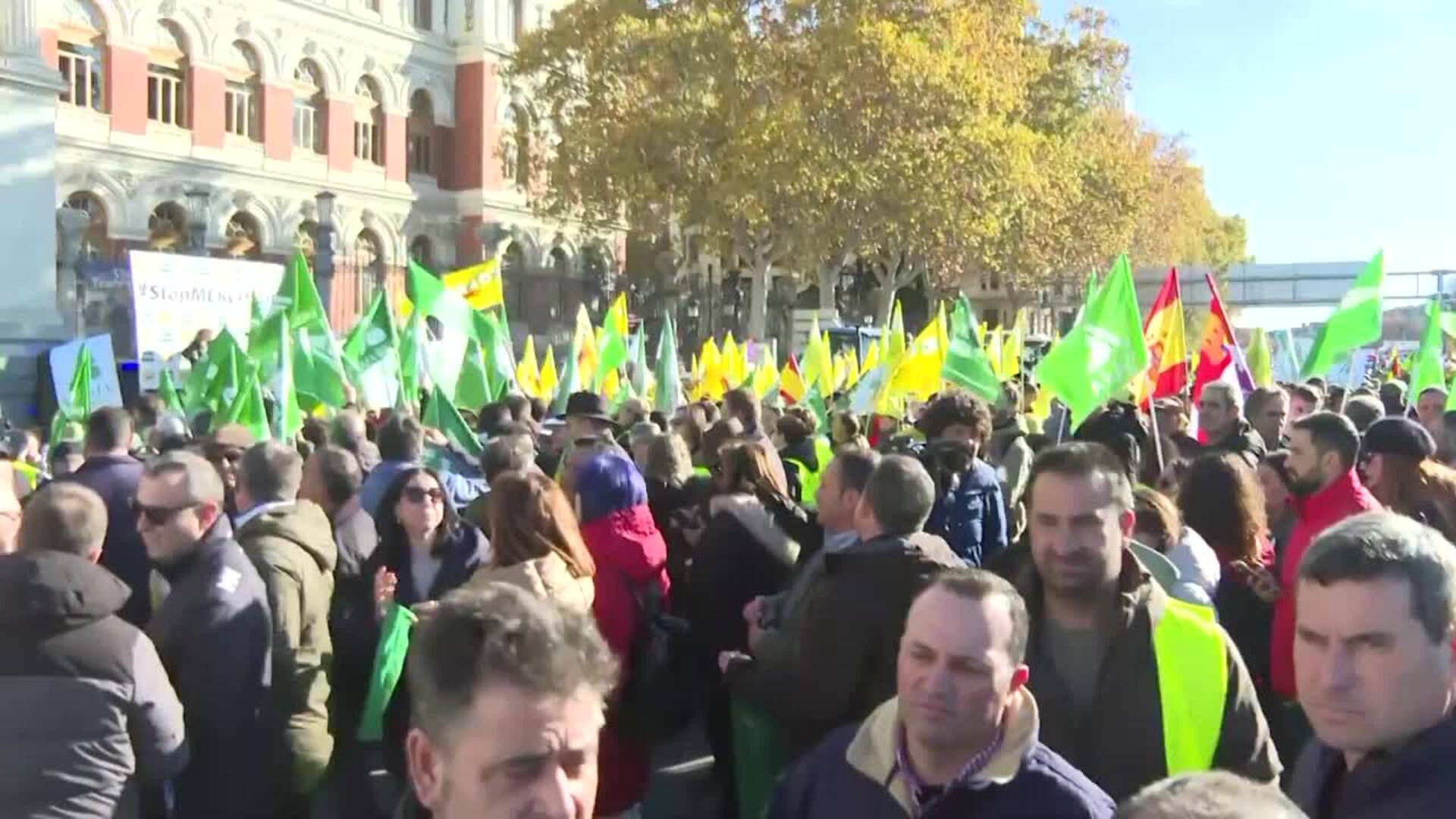 Agricultores y ganaderos vuelven a las calles para protestar por el acuerdo con Mercosur