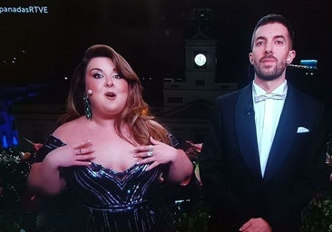Broncano y Lalachús intentan la «reconciliación» con Antena 3 con un megáfono en plenas Campanadas