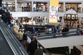 Compras navideñas en Valencia.