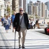 La reflexión filosófica de la 'Poli' Local de Benidorm: «Hemos reservado sitio para los camellos»
