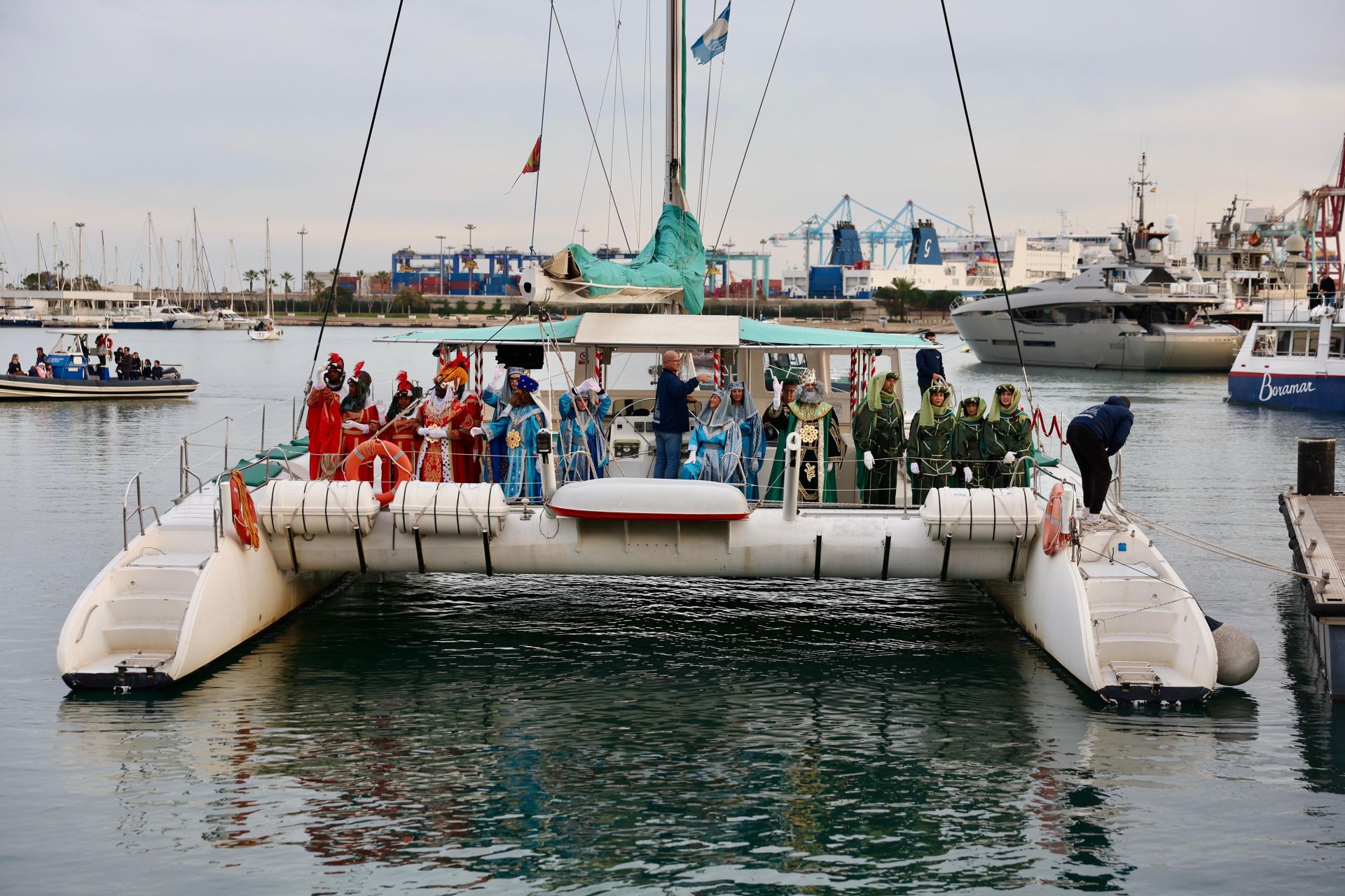 Cabalgata de los Reyes Magos en Valencia 2025