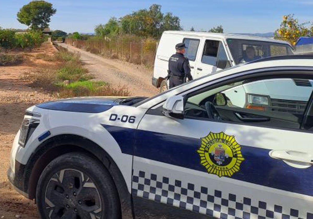 Imagen de archivo de un control de la Policía Local de Bétera.