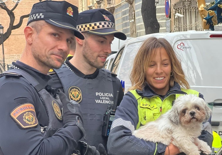 Agentes participantes en el rescate de 'Chincho'.