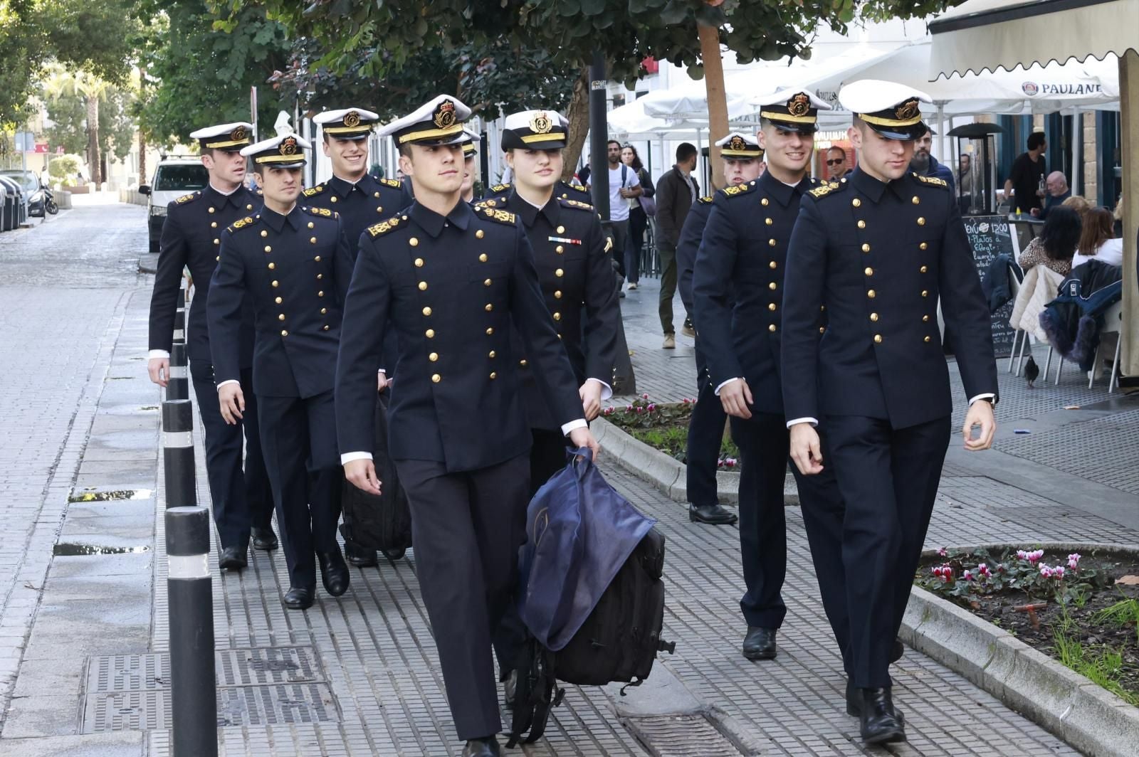 FOTOS | Las primeras imágenes de la princesa Leonor a bordo del buque escuela Juan Sebastián Elcano