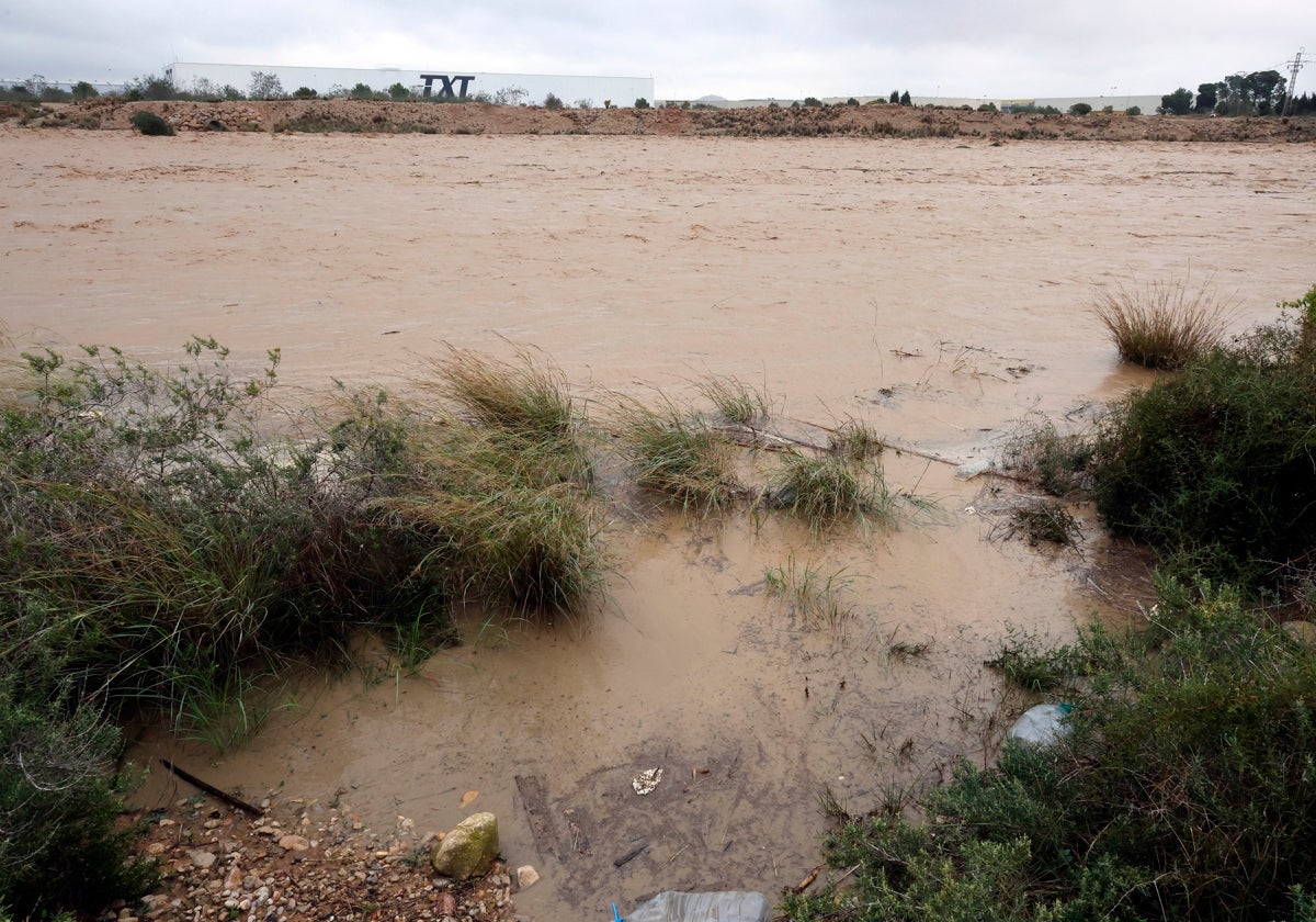 El Poyo, lleno de agua el día de antes de la barrancada.