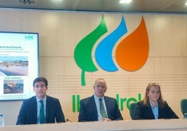 Guillermo Raga, Mario Ruiz-Tagle y Eva Mancera en la presentación de este jueves.