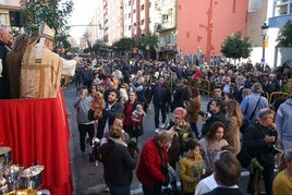 Bendición de animales celebrada el pasado año en la calle Sagunto de Valencia.