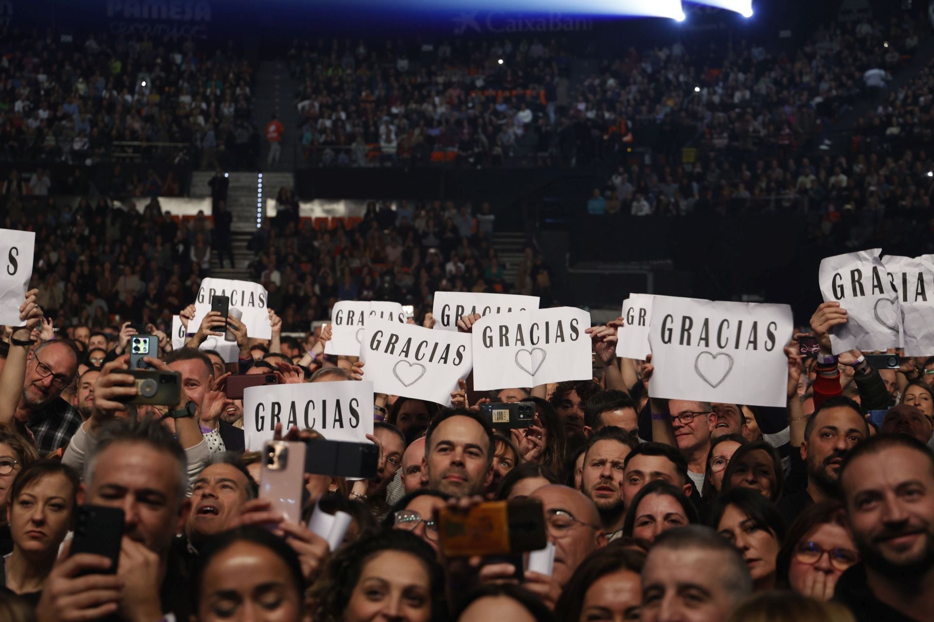 FOTOS | Concierto benéfico de Manolo García en Valencia para los afectados por la dana