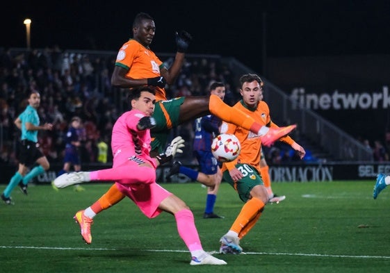 Sadiq, en el encuentro contra el Eldense de Copa.