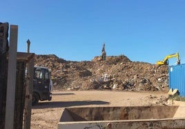 Parte del macrovertedero en el término de Quart.