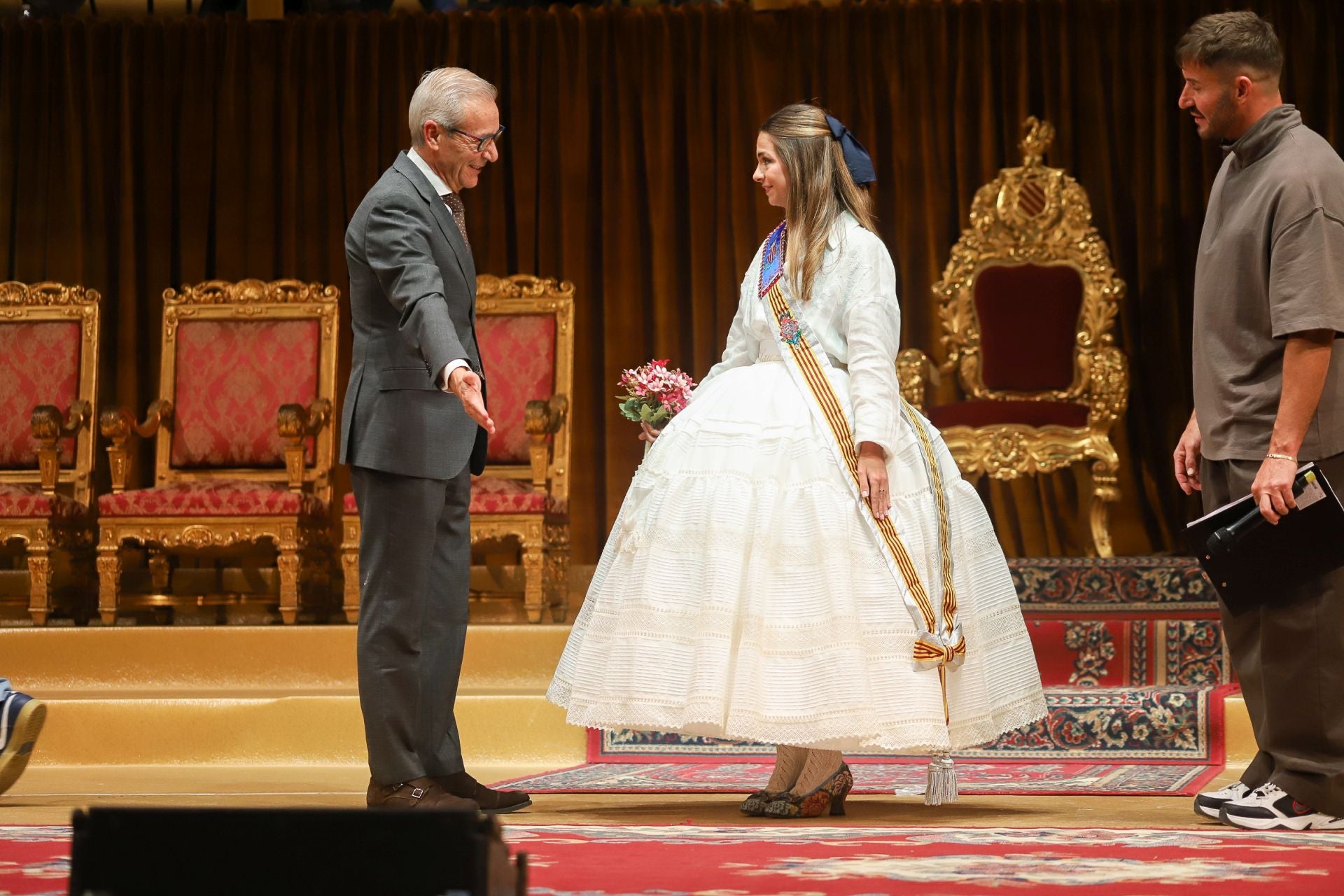 Ensayo de la exaltación de la fallera mayor de Valencia