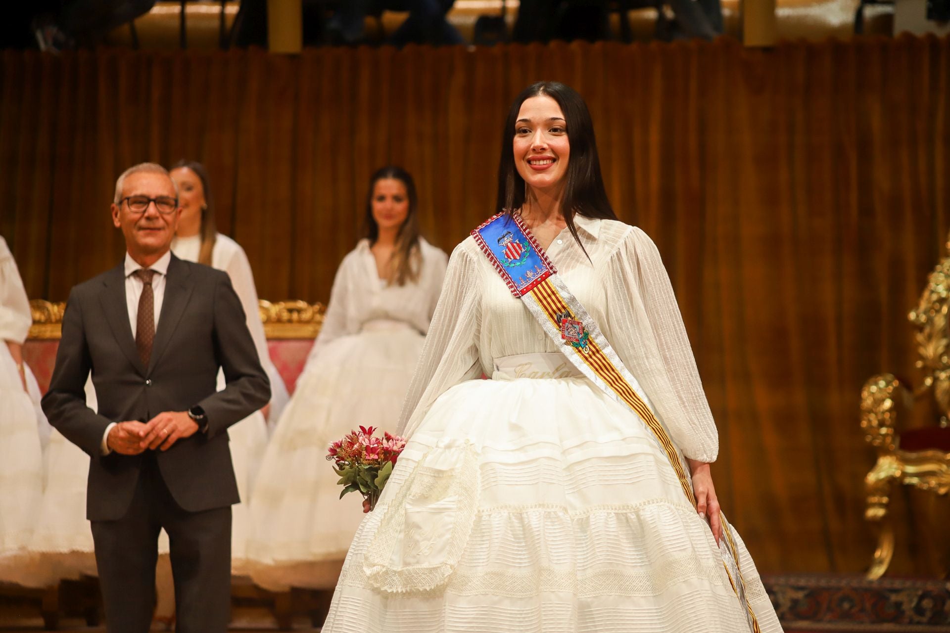 Ensayo de la exaltación de la fallera mayor de Valencia