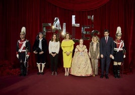 Hortensia Maeso, mantenedora, junto a Lucía García y el edil José Luis Moreno.