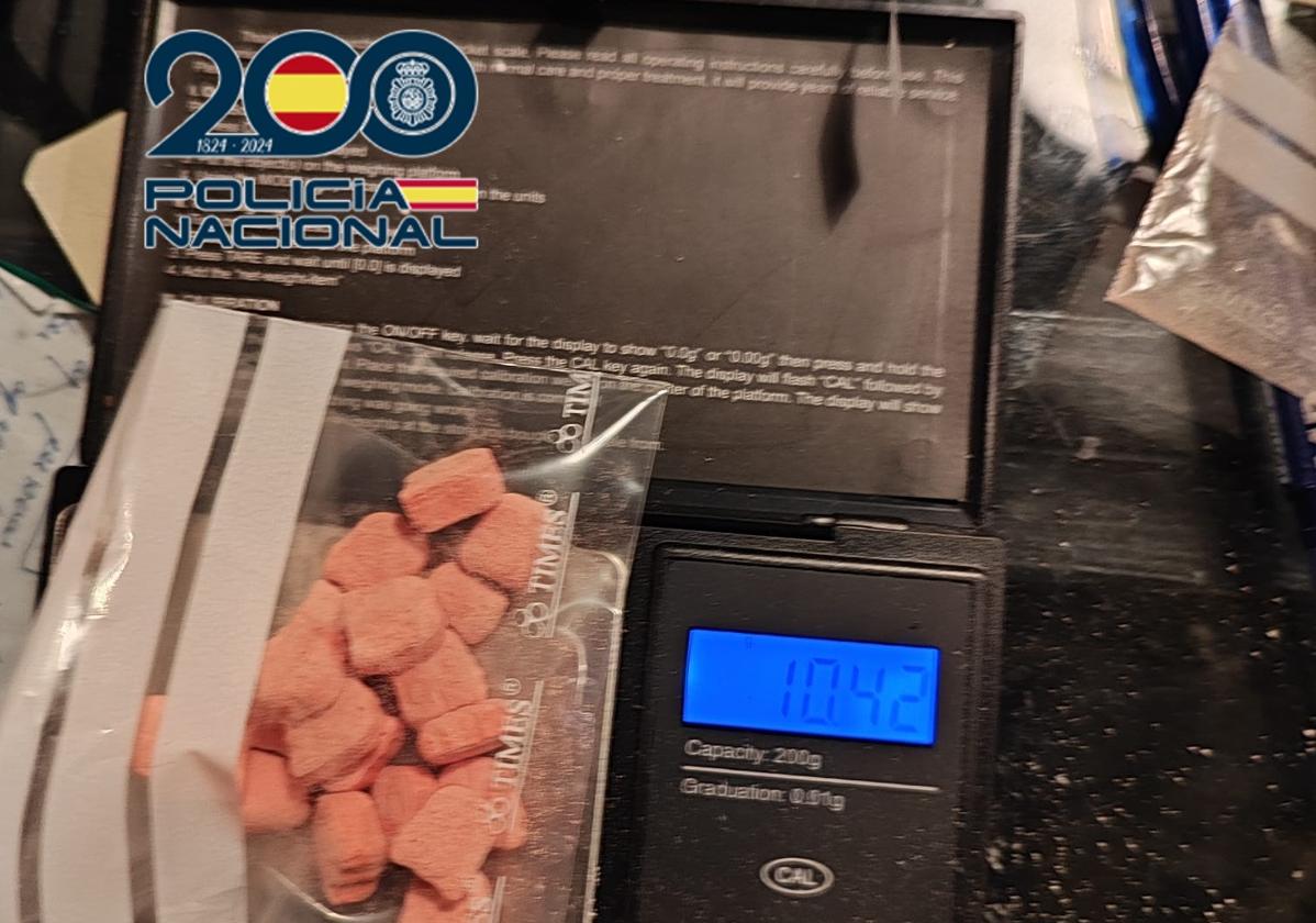 Droga intervenida en la operación.