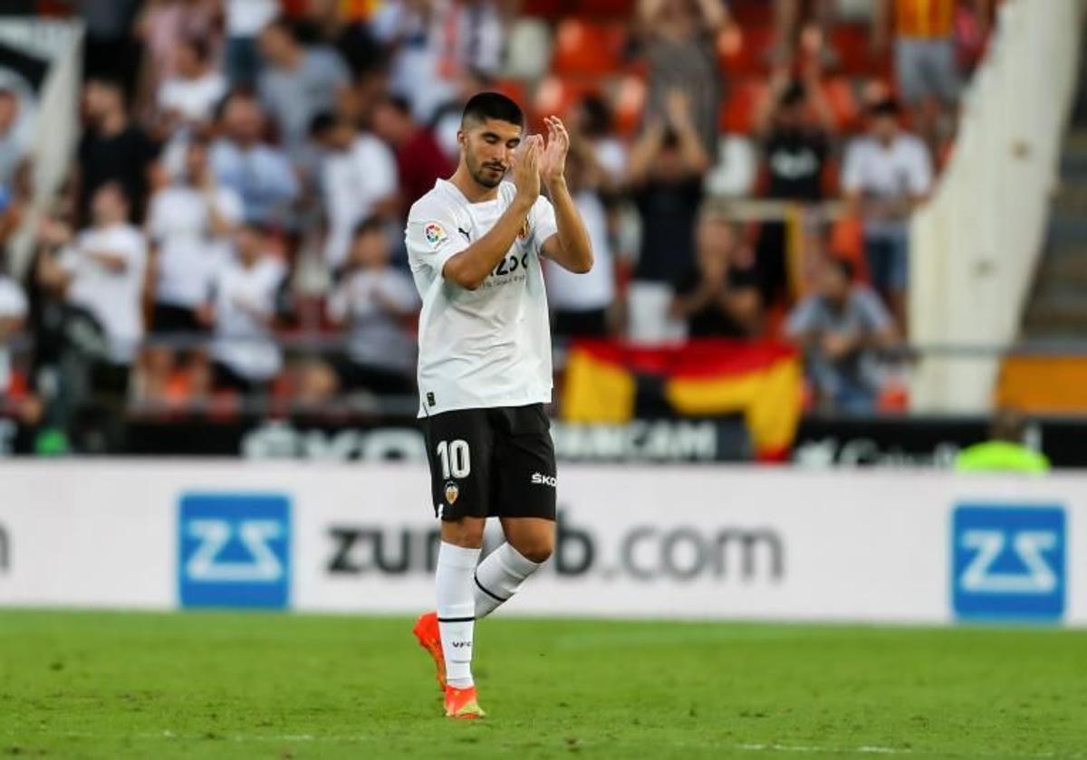 Carlos Soler, con el Valencia CF.