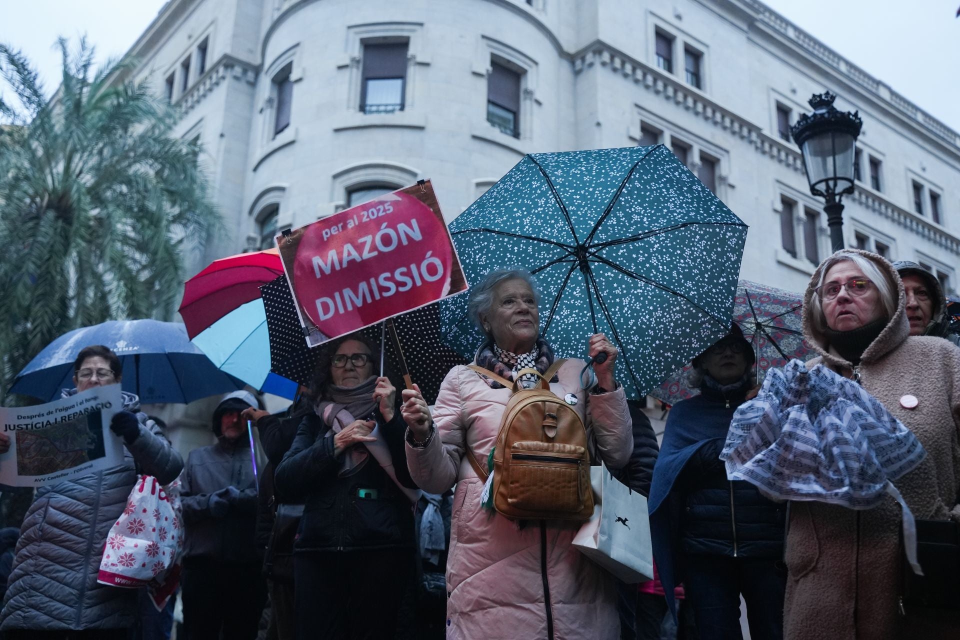 FOTOS | Manifestación en Valencia contra la gestión de la dana y para exigir la dimisión de Mazón