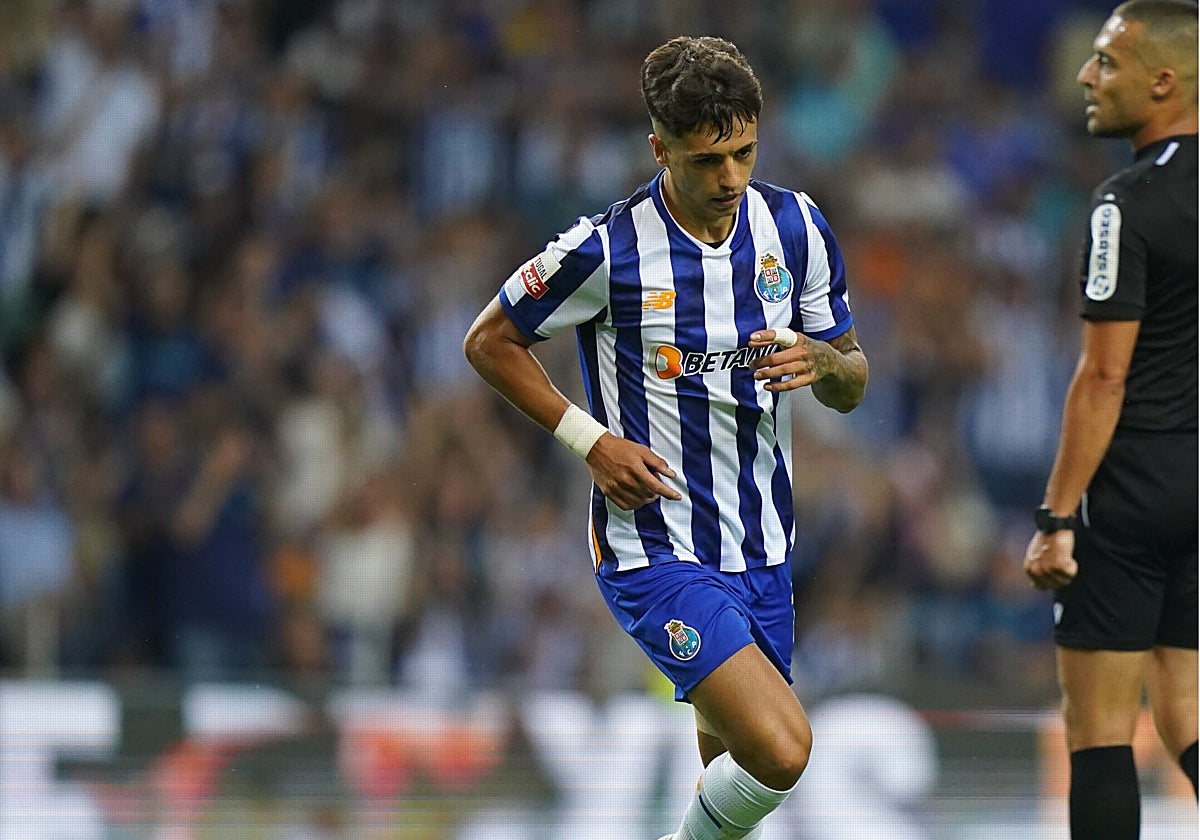 Iván Jaime, durante un partido con el Oporto.