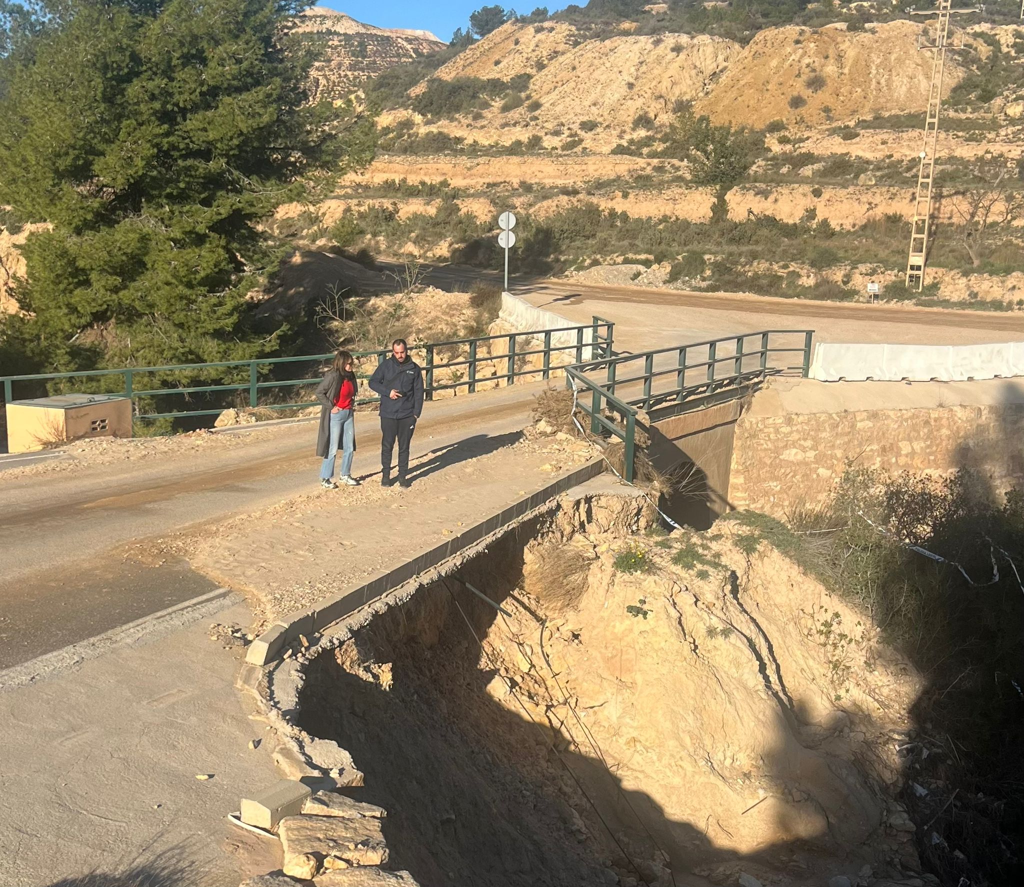 Daños en el término municipal de Villar del Arzobispo, uno de los municipios excluidos por el Gobierno central por el momento.