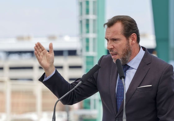 Óscar Puente, durante una visita a Valencia.