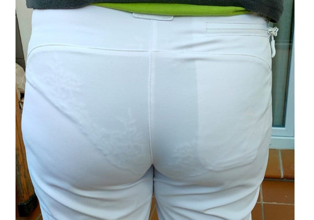 Pantalones de las enfermeras que se transparentan.