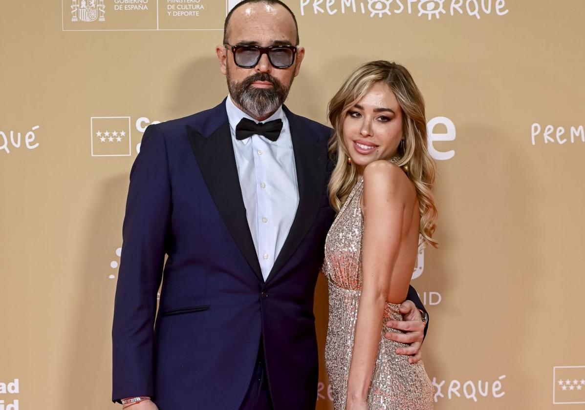 Risto Mejide y Grecia Castta posan juntos en la alfombra roja de la pasada edición de los premios Forqué.