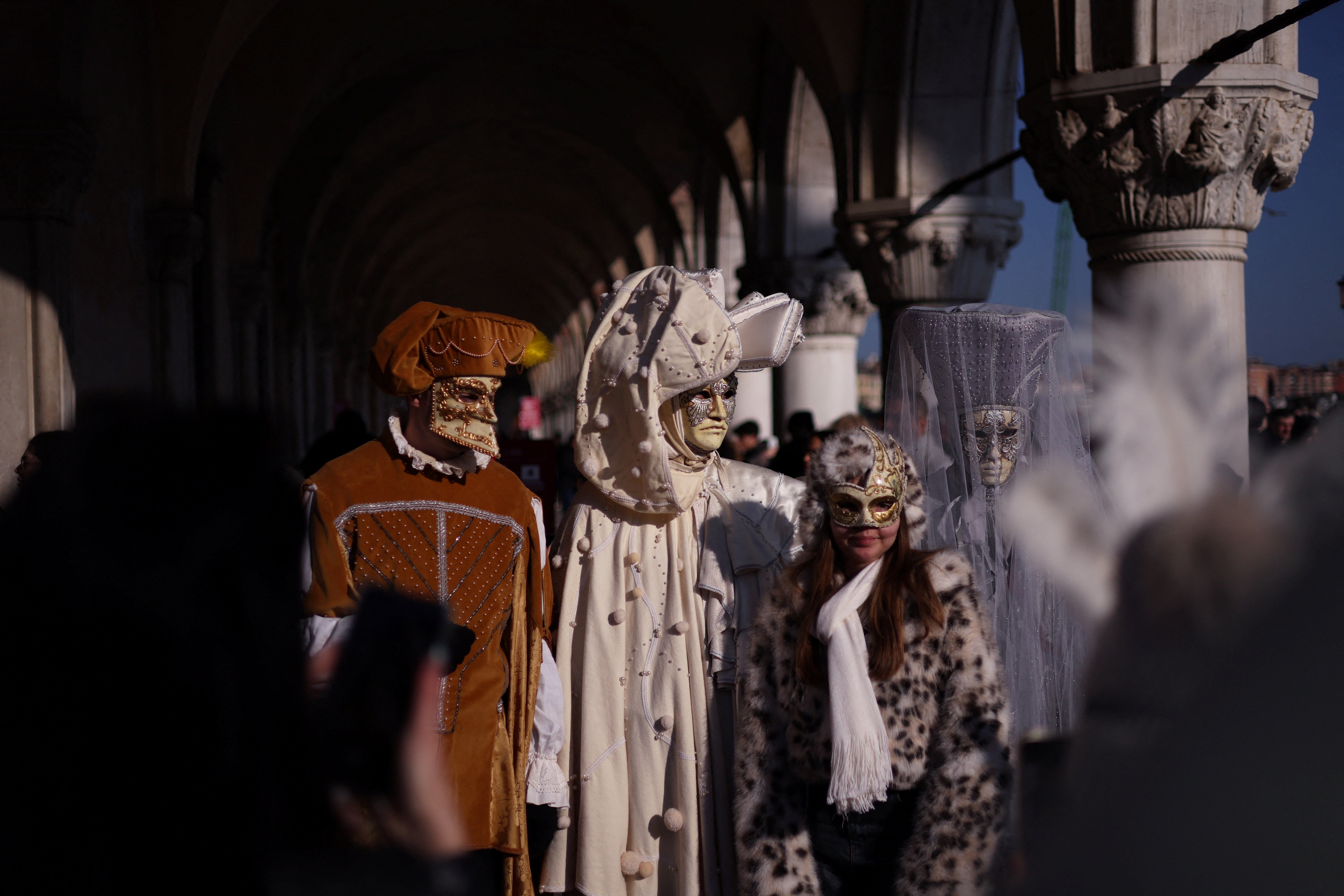 De viaje al fascinante Carnaval de Venecia 2025