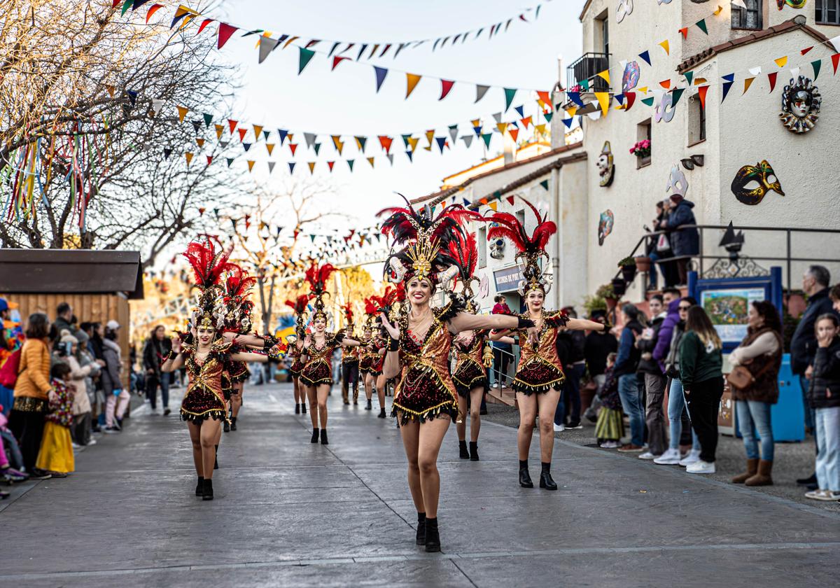 Port Aventtura abre sus puertas a la nueva temporada con el Carnaval.