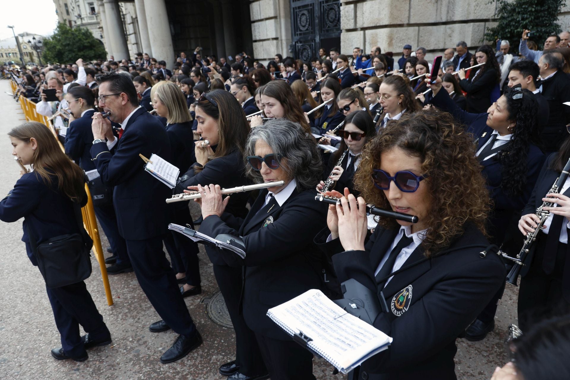 FOTOS | Mascletà y Entrada de Bandas del domingo 23 de febrero