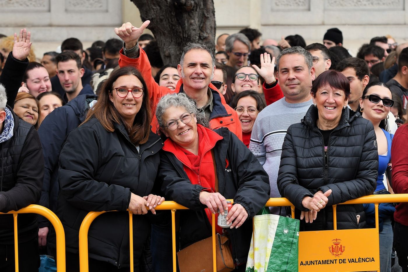 FOTOS | Búscate en la mascletà del domingo 23 de febrero de 2025