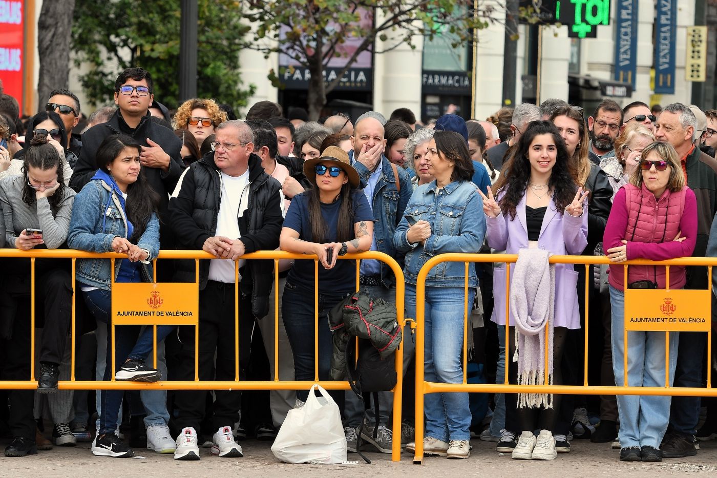 FOTOS | Búscate en la mascletà del domingo 23 de febrero de 2025