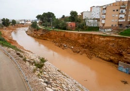 El barranco del Poyo, a su paso por Torrent, pocos días después de la dana.