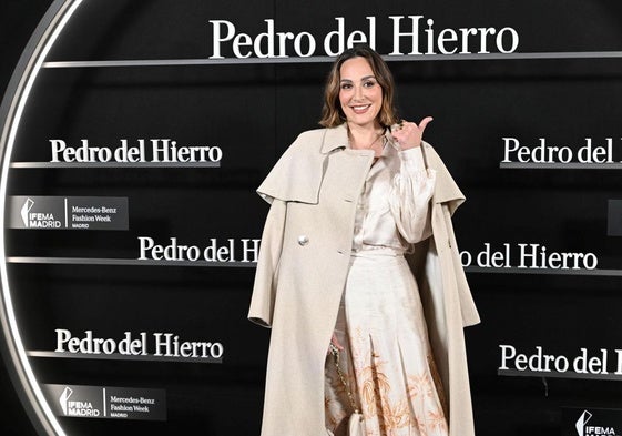 Tamara Falcó posa en el photocall de Pedro del Hierro