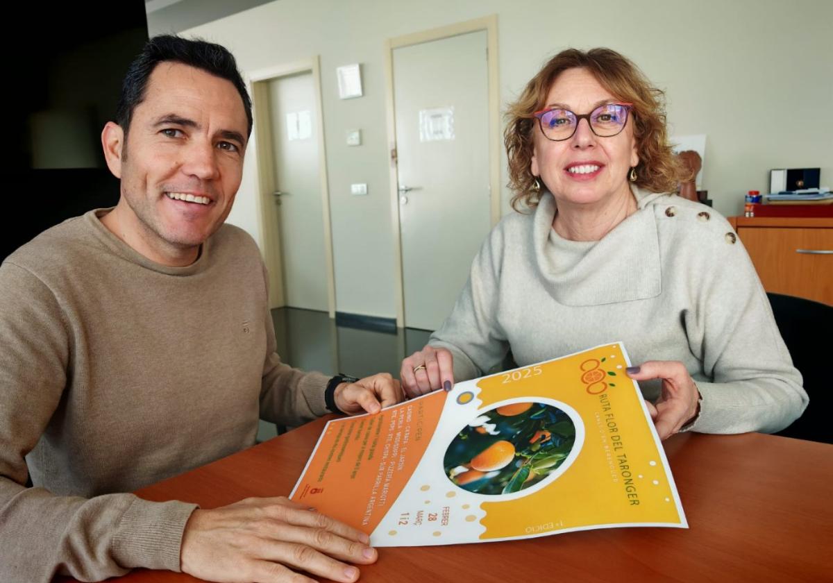 Pere Antoni, alcalde, y María Martínez, concejala de Comercio.