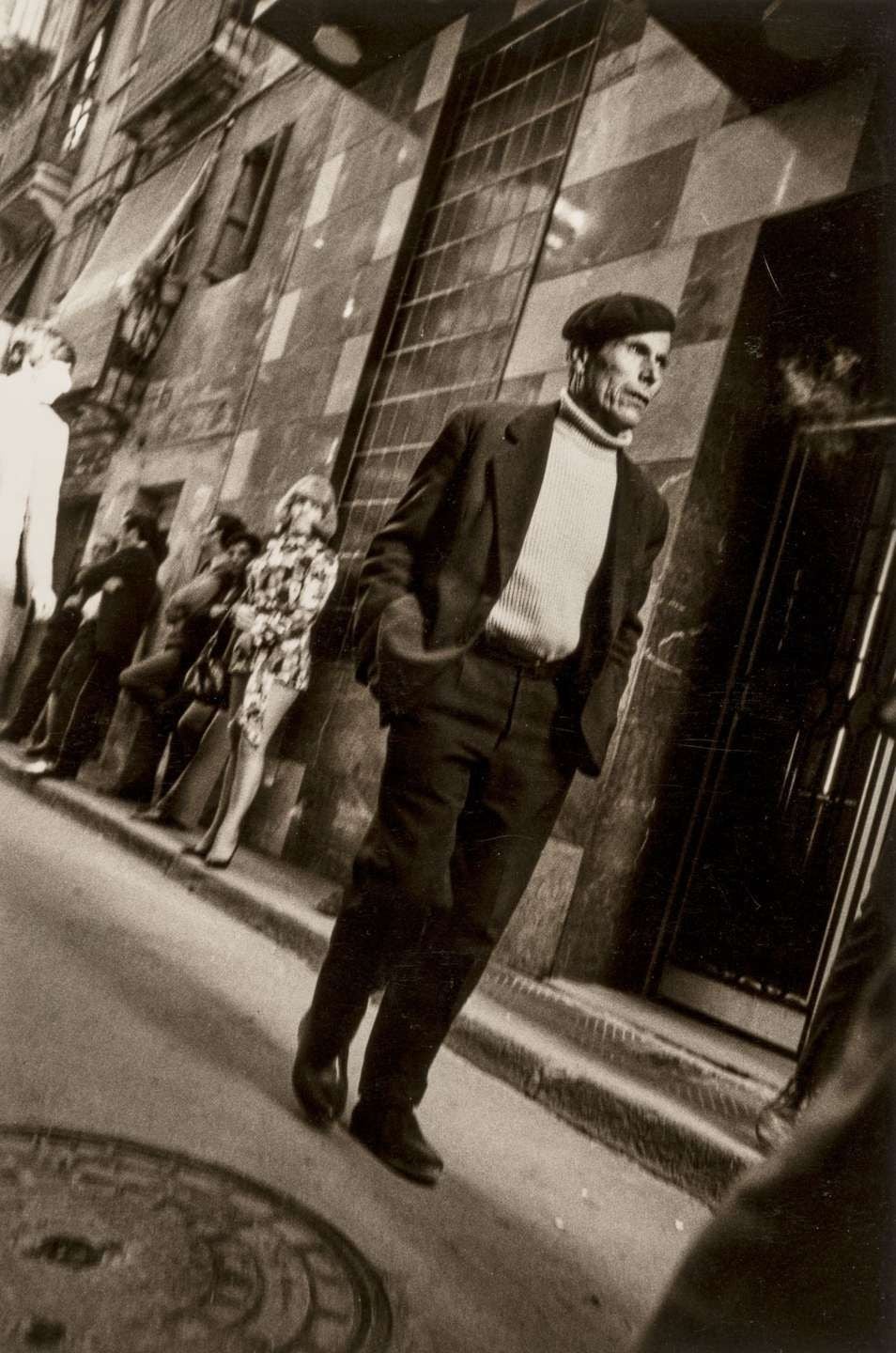 'Misión cumplida' , obra de Collado de la serie del barrio chino de los fondos del IVAM.