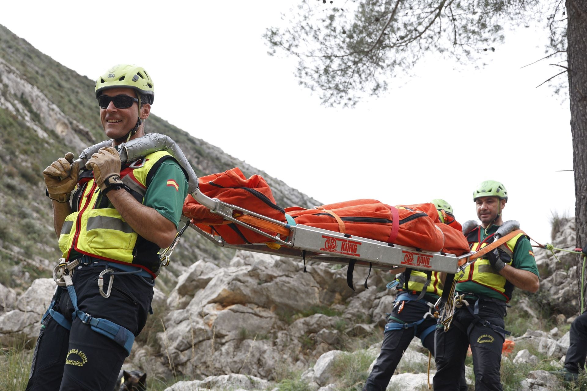 FOTOS | El Grupo de Rescate de la Guardia Civil sigue en su búsqueda de los desaparecidos por la dana